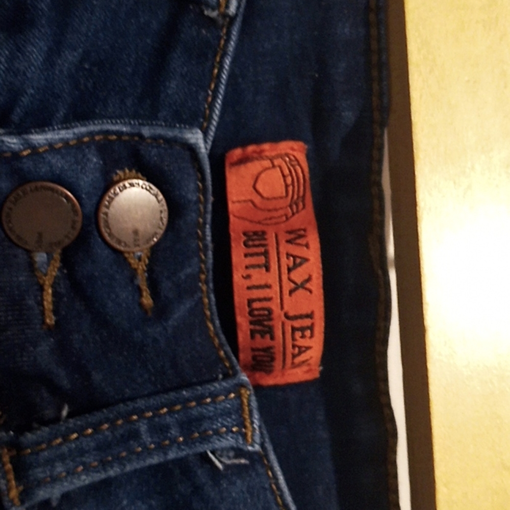 COPY - Jeans - Picture 2 of 3